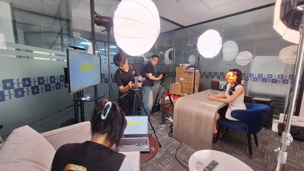 hien truong set quay bap cai training